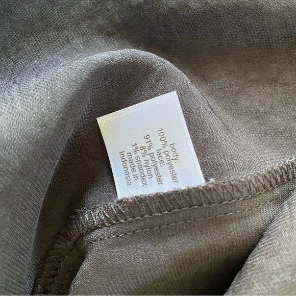 Lane Bryant Lace Pullover Long Sleeve with Front Tie Blouse Top, Size 14 - Picture 11 of 12